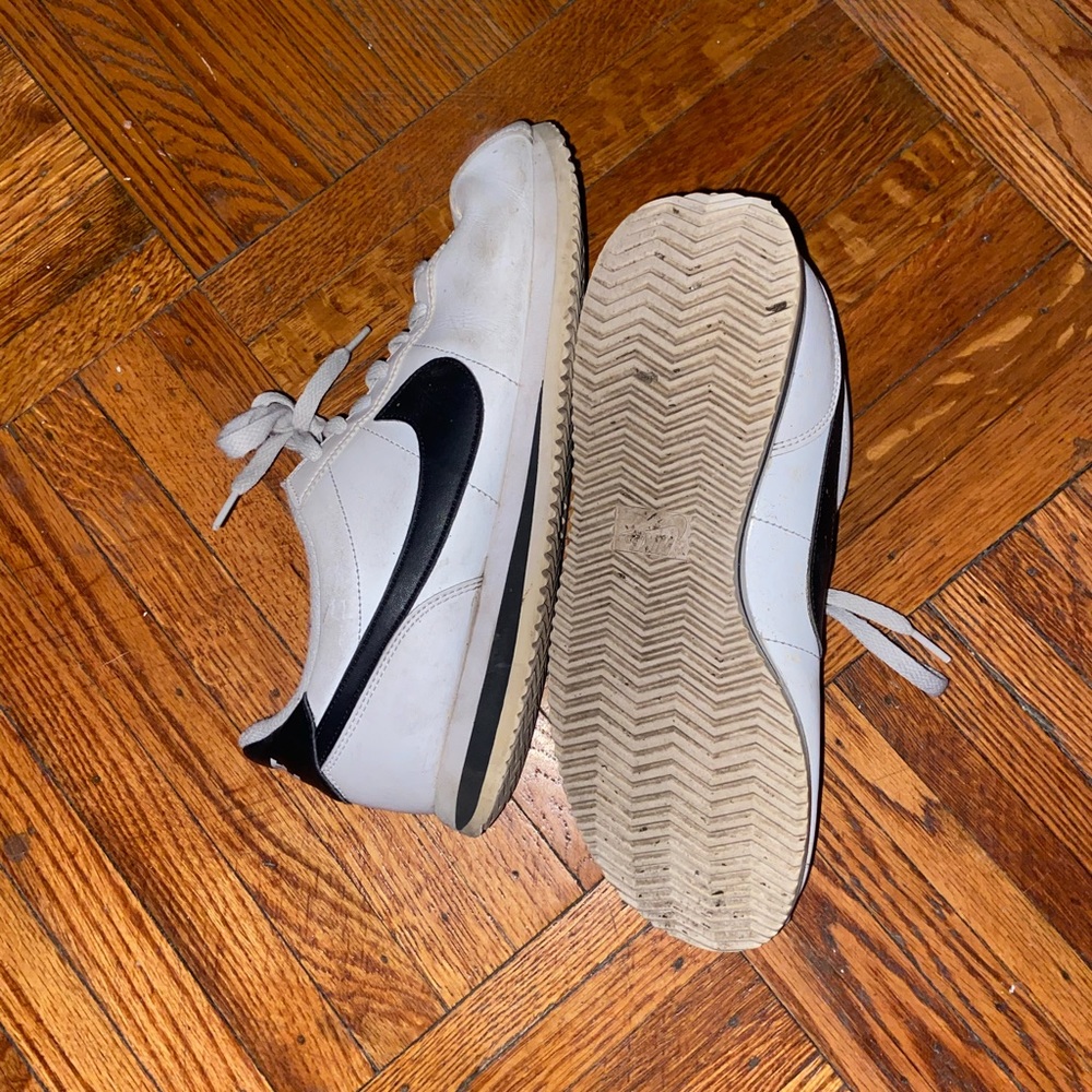Nike Cortez Sneaker B/W US 8.5 EUR 42